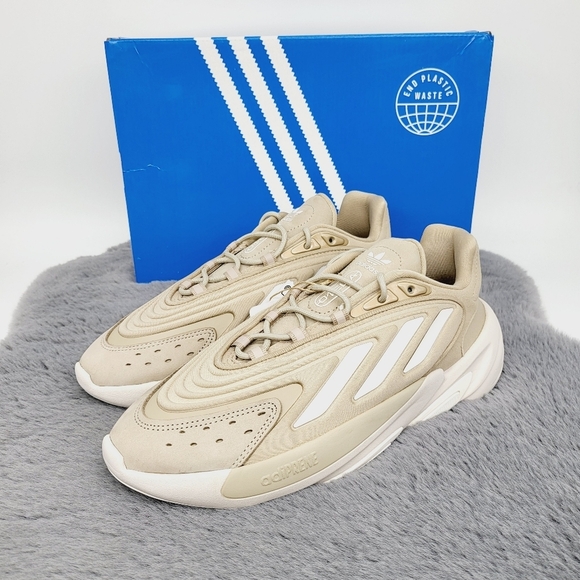 New Adidas Ozelia Women's Running Shoes Size 9 - Picture 4 of 8